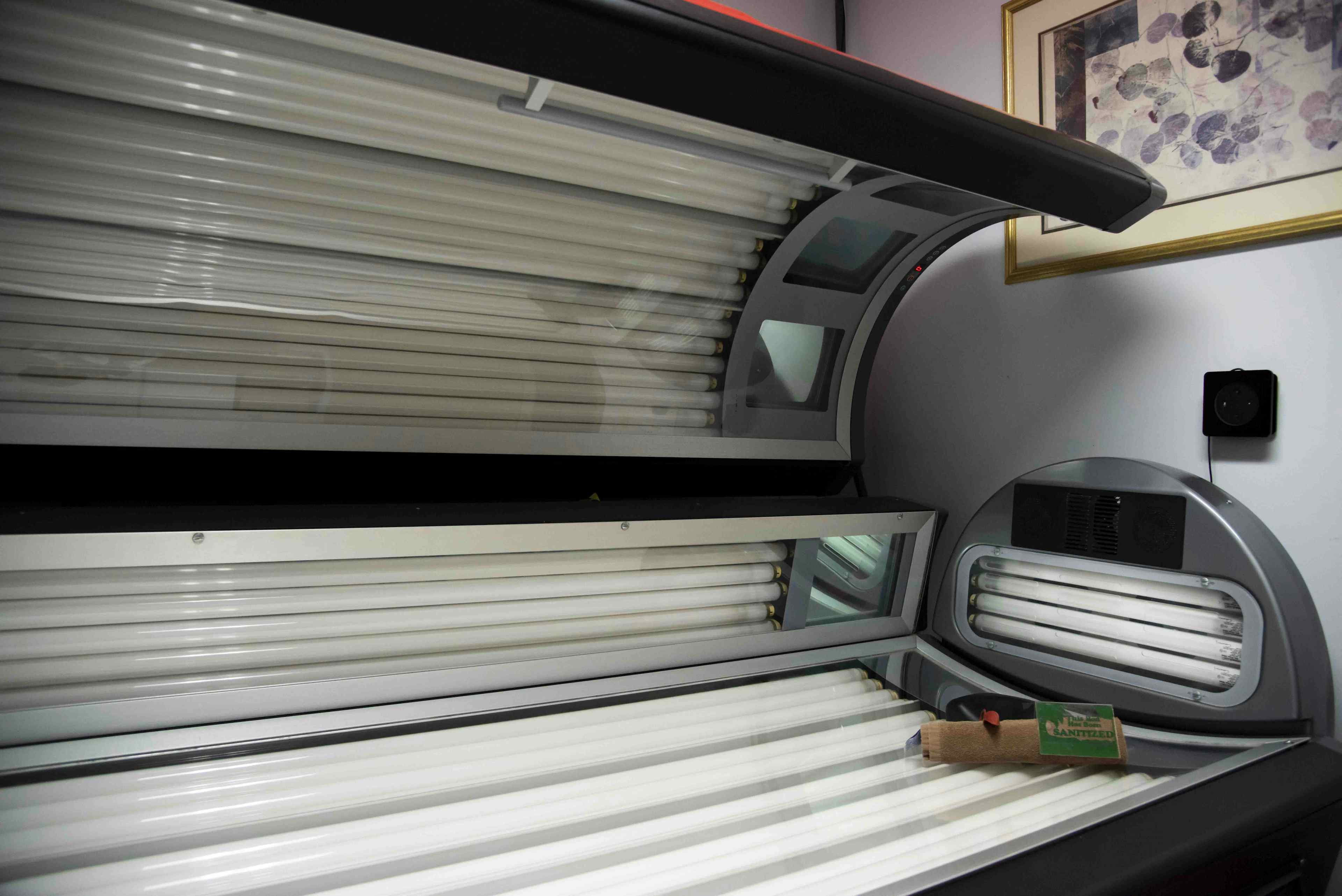 tanning bed picture